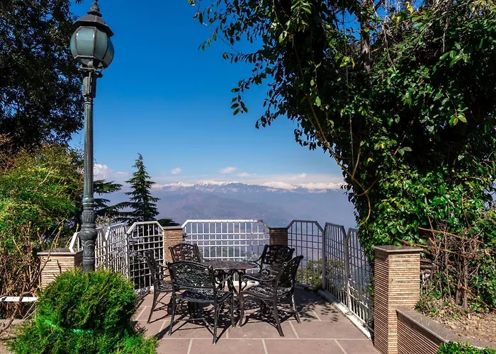 Grand View Hotel