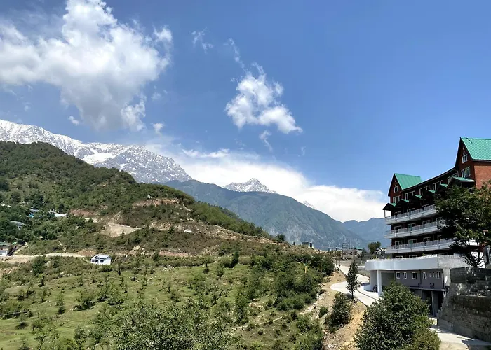 Justa Birding Resort & Spa - Best Dhauladhar View Resort