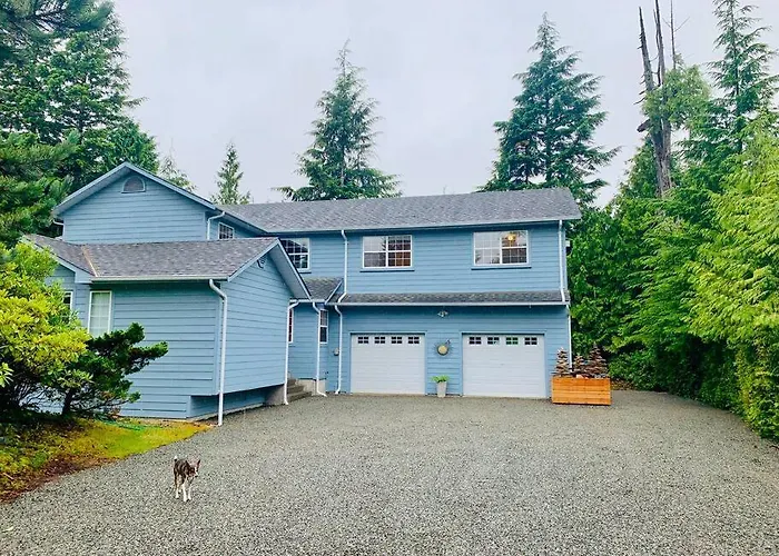 Blue Cedar Suite