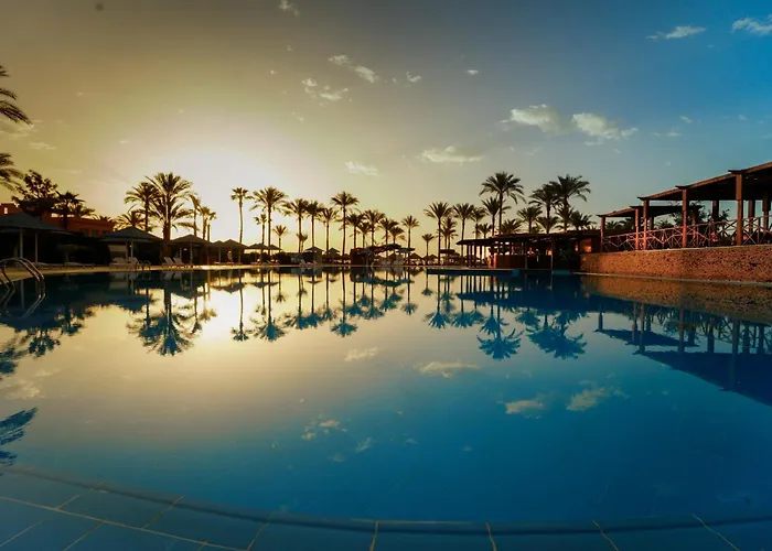 Kefi Palmera Beach Resort El Sokhna - Family Only