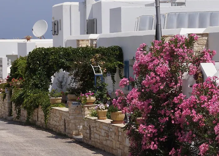 Alexandros Apartments