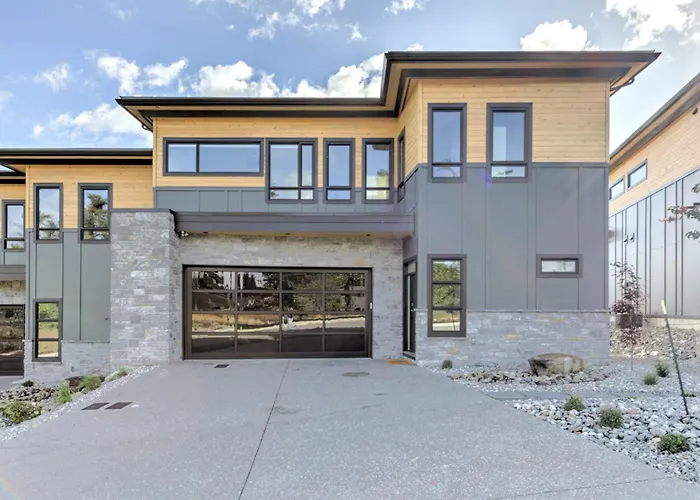 Predator Ridge Resort