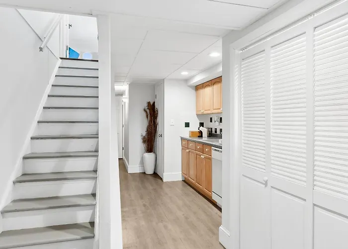 Sunset Beach House With 30Ft Boat Dock In Shinnecock Southampton Ny