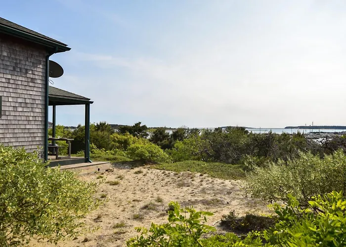 Stunning Water Views Sleeps 14