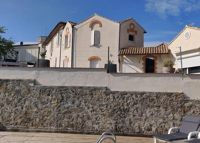 Amadeus Guest House - Chambres d'Hôtes