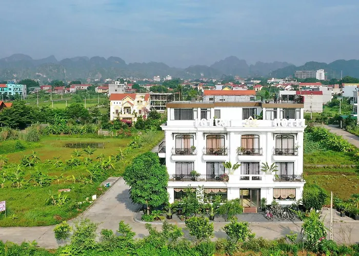 Lotus Hotel Ninh Binh