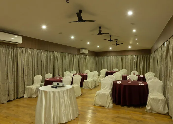 Freesia Resort By Express Inn