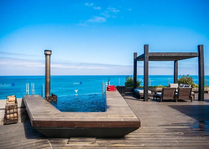 Radisson Blu Acqua Hotel & Spa Concon