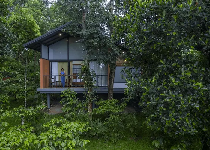 Crystal Kuruva Nature Resort & Spa