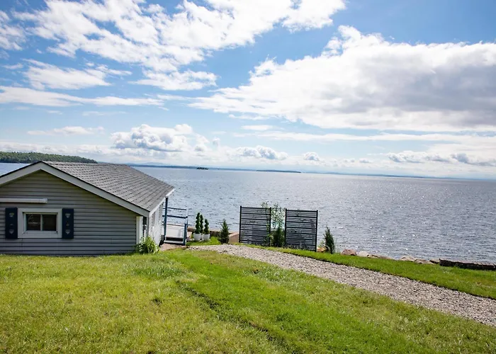 Zalo House Waterline Cabin With Hot Tub Pets