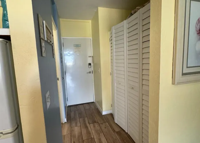 Unit 125 At Park Place In Cedar Key, Fl