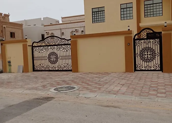 فيلا وشقق السعادة - صلالة