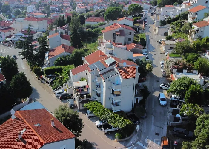 Apartments Antic