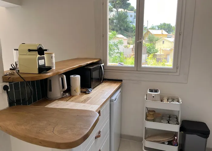 Un petit coin de paradis - Studio Pura Vida, à 200m de la plage dans une calanque préservée