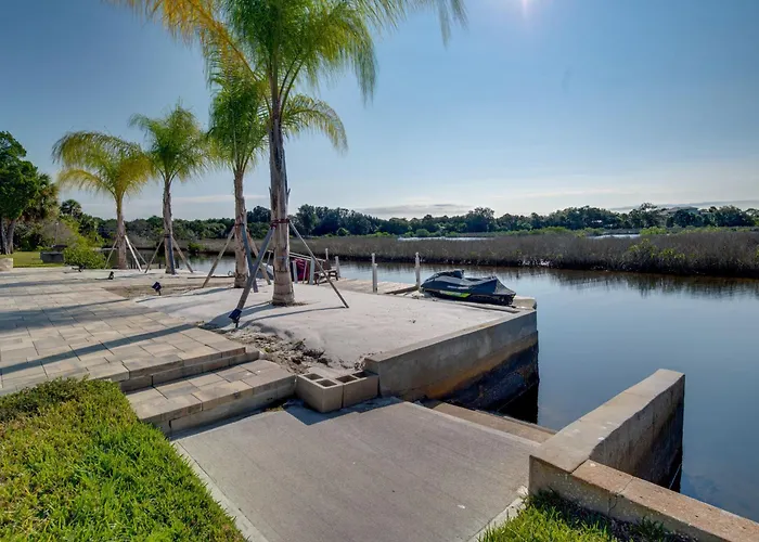 Luxe Spring Hill Home W/ Patio & Dock!