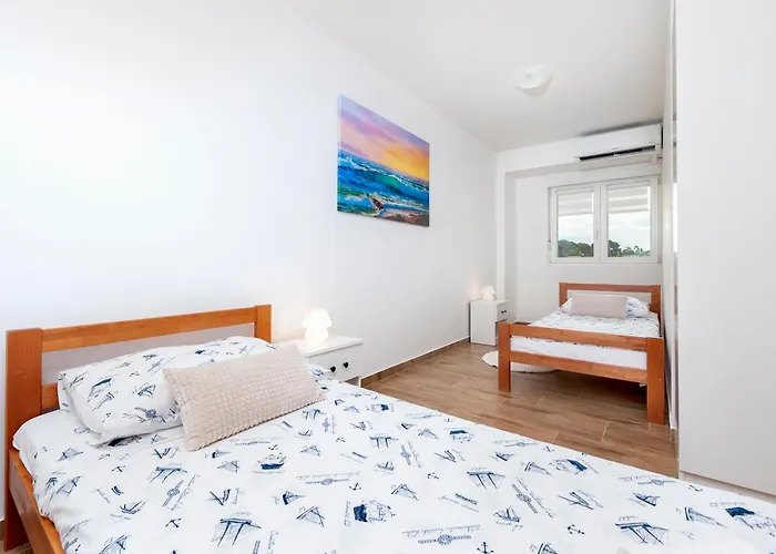 Arena Parkside Residence