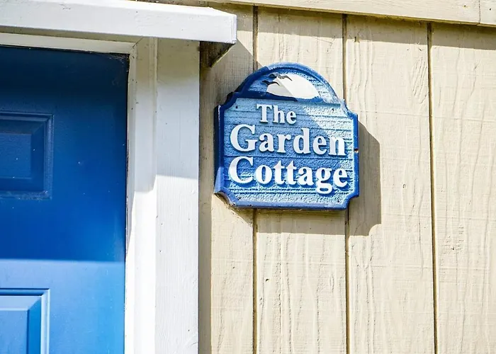 Beach Club Of Oscoda - All 4 Beachfront Cottages