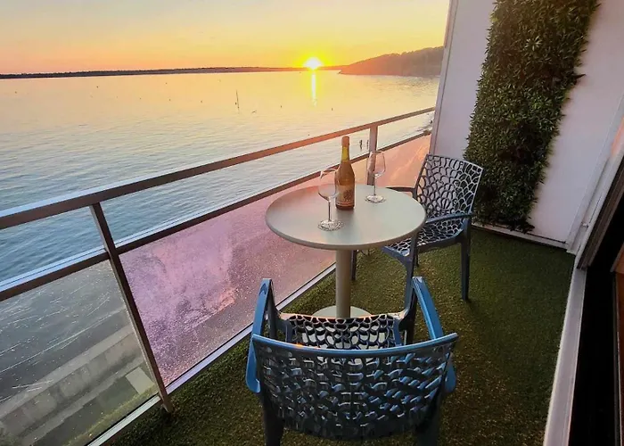 - L'Iroizh - Concarneau - Vue Mer Panoramique - Studio Standing Plage Des Sables Blancs - Parking - Draps & Serviettes Inclus - Near Thalassotherapy - Wifi -