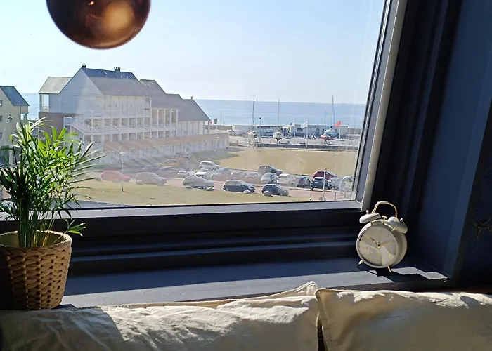 Studio neuf vue mer Marina Deauville