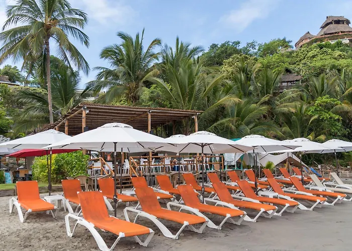 Ysuri Sayulita - Beachfront Hotel