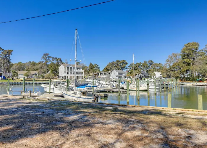 Waterfront Pine Knoll Shores Gem W/ Boat Dock