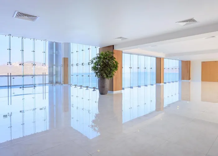 Courtyard By Marriott Mazatlan Beach Resort