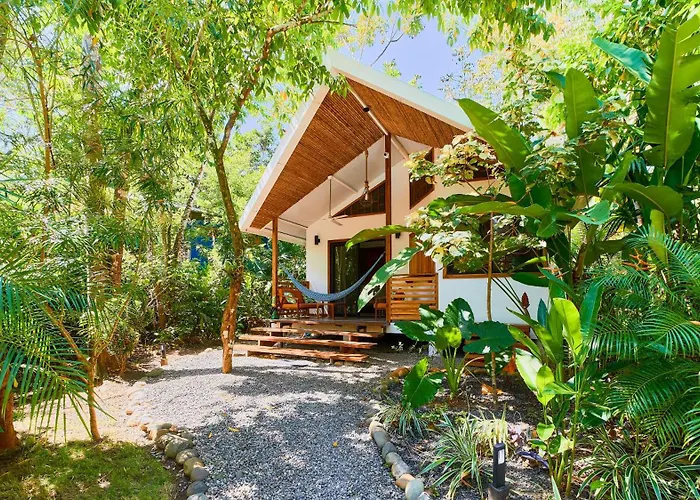 Dragonfly Beachfront Villas-Adult Only