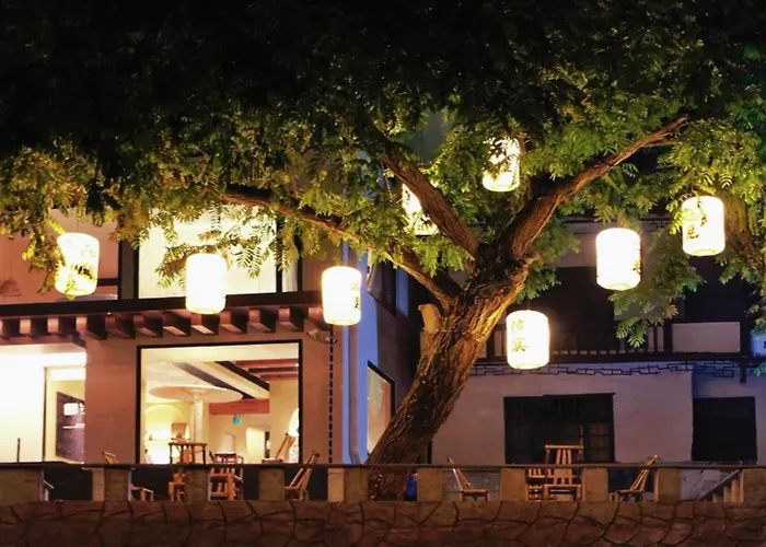 Yangshuo Lutong Hotel