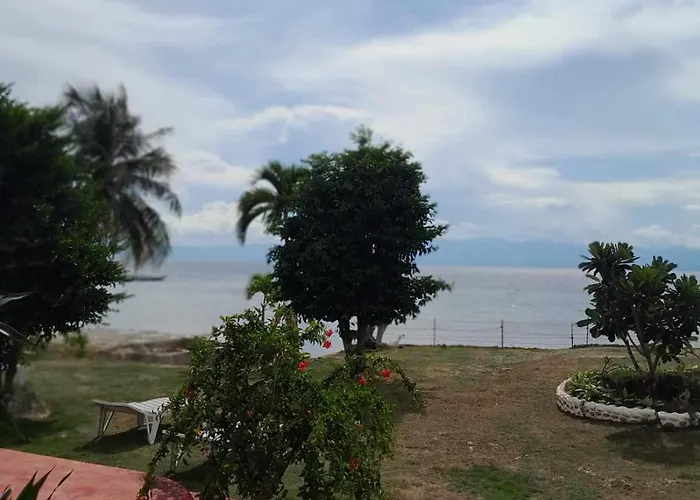 Bonita Oasis Beach Resort