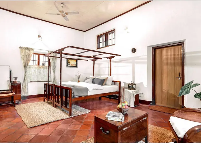 Dutch Square Hostel
