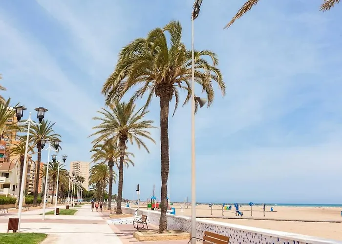 La Llar45 , Relájate junto al mar