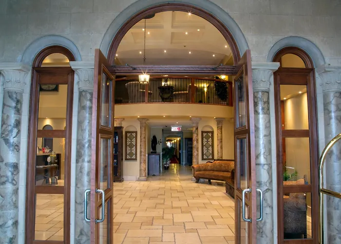 Hotel Brossard, An Ascend Collection Hotel