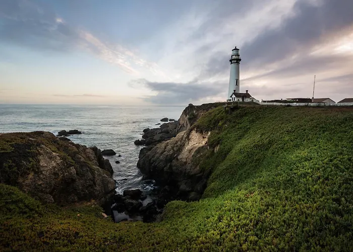 Hi Pigeon Point Lighthouse Hostel
