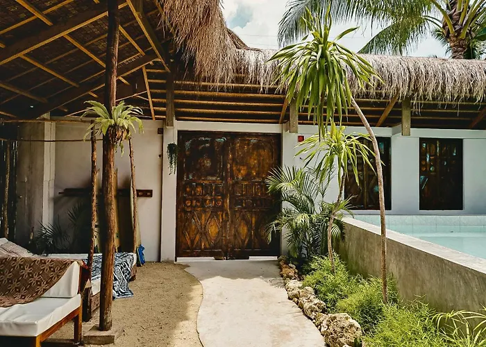La Boheme Boutique Art Hotel