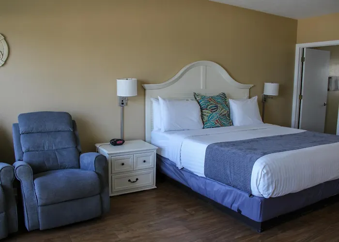 Shoreline Island Resort - Exclusively Adult