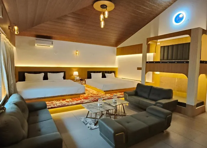 Urmilaa Green County Resort 35 Km From Kolhapur