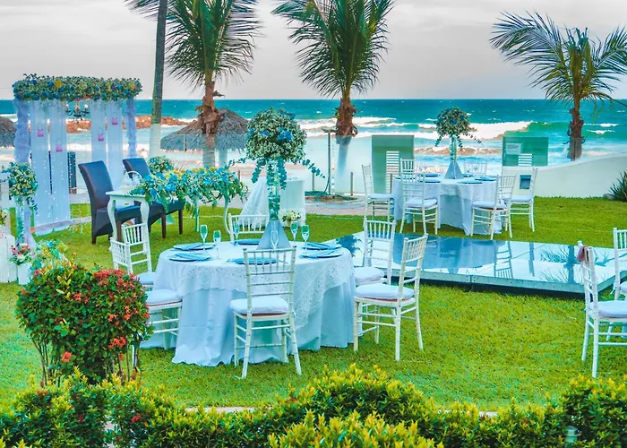 Playa Caracol Hotel & Spa