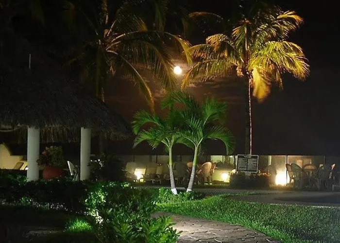 Playa Caracol Hotel & Spa