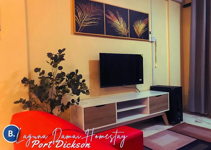 Laguna Damai Homestay Pd - 2Br, Ground Floor, Near Beach, Pool, Astro, Netflix, Wifi