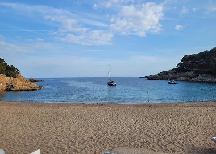 Modern Beach Apartment - La Maca