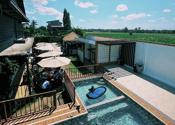 Urban Glamp Resort Iloilo