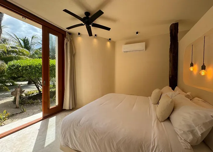 Casa Punta Coco & Beach Club (Adults Only)
