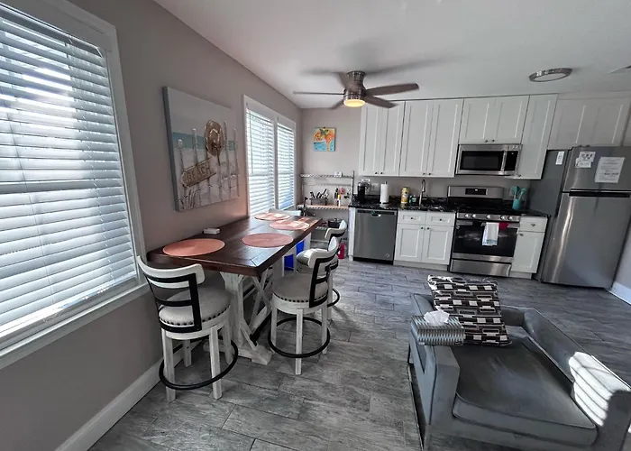 Beach Block Parking Modern Decor Porch