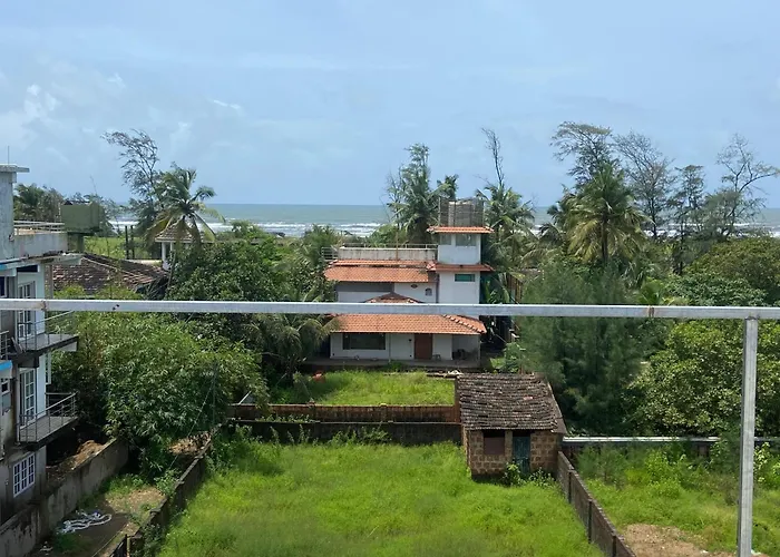 Last Minute Trip Hostel Morjim-By The Sea