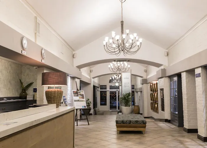 Protea Hotel By Marriott Stellenbosch & Conference Centre