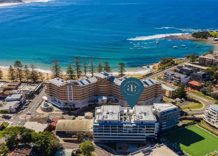 405 Pine Tree Short Walk To Beach Accom Holidays