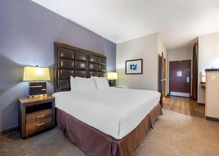 Best Western Plus Northwind Inn & Suites