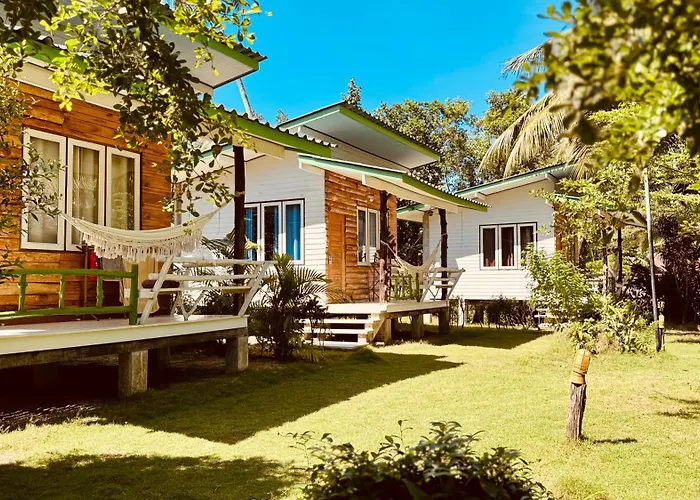 Suan Maprao Ko Kut Resort