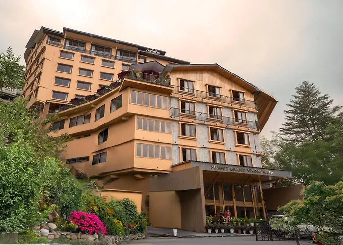 Summit Grand Resort & Spa