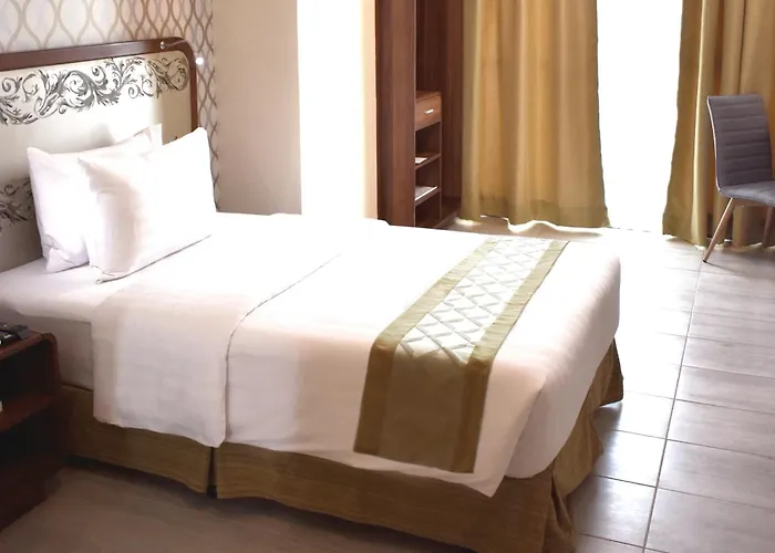 One Central Hotel & Suites